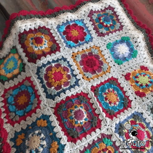 Free granny square pattern crochet tutorial