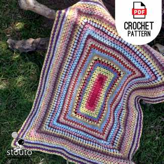 Mixed stitched crochet baby blanket pattern