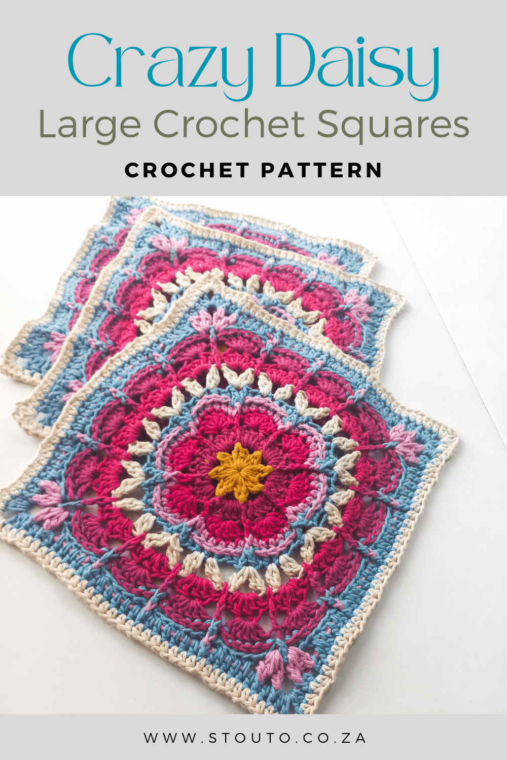 Get the detailed PDF version of the Twisted Crazy Daisy Square here with photo tutorials, color guides, and printable instructions