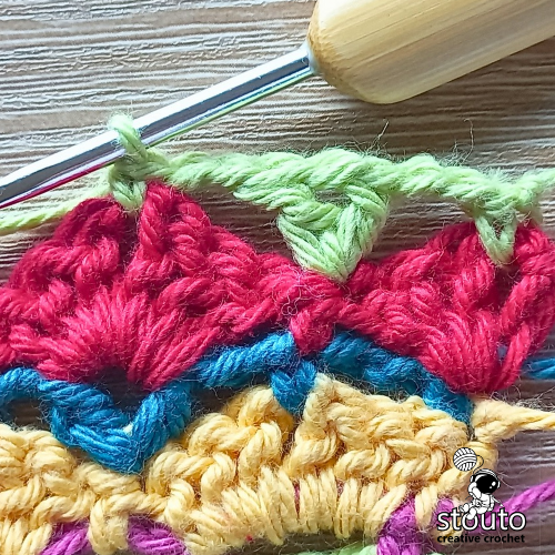 How to Crochet Flower Shells in a Row 5 - Full Step-by-Step