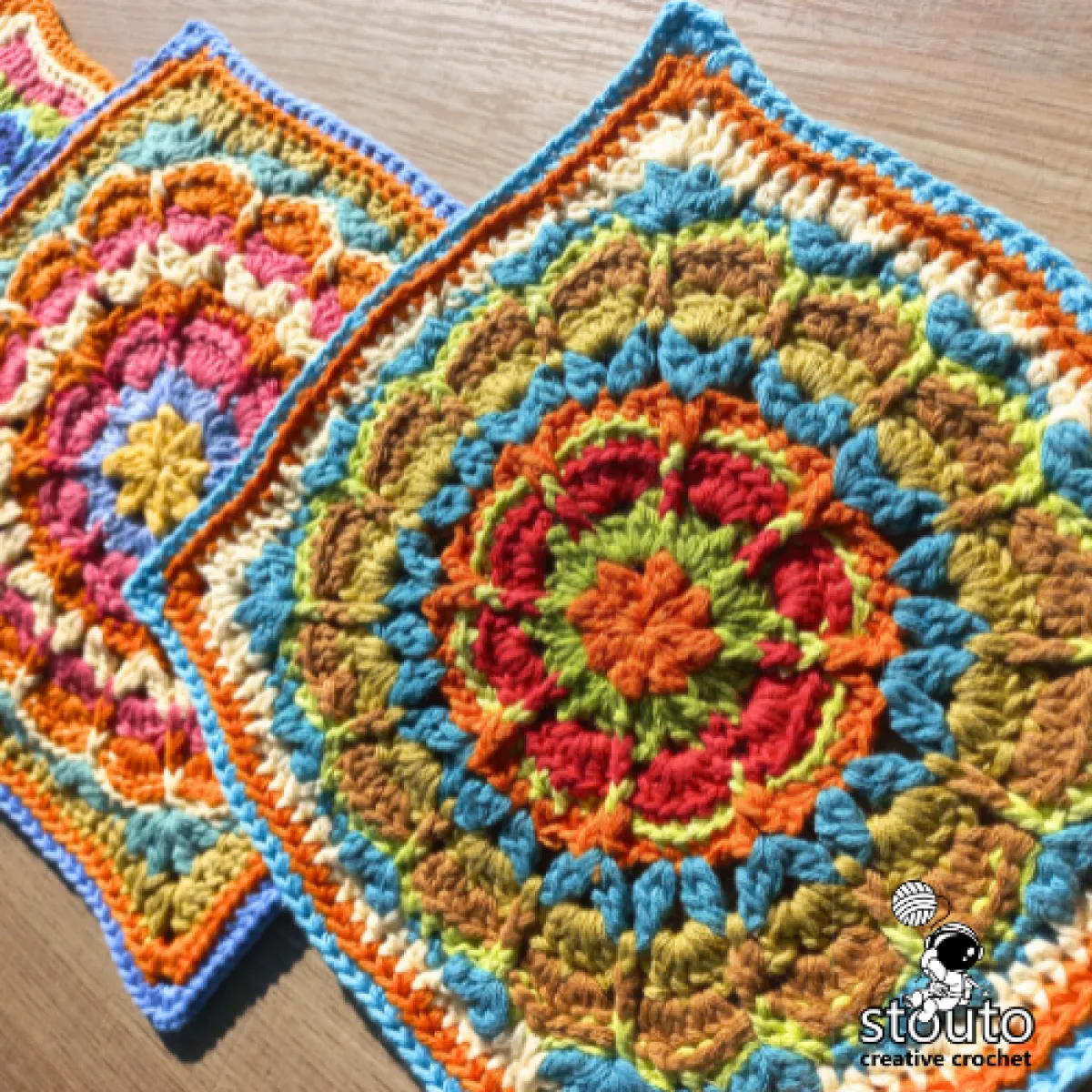 Granny square flower crochet pattern with raised flower petals