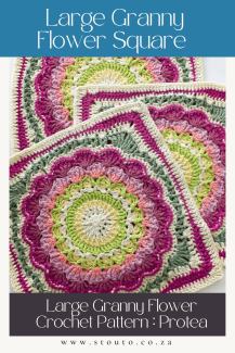 Large Granny Flower Square Pattern : Protea
