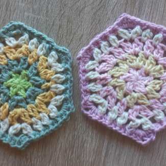 Easy crochet hexagon blanket squares 