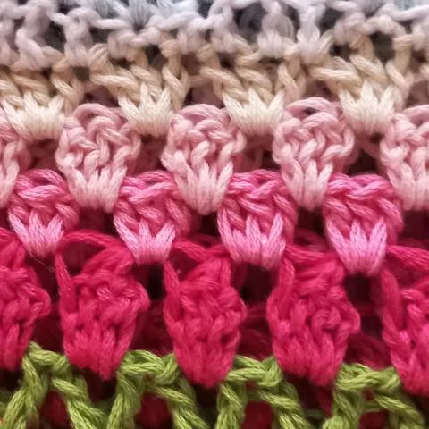Scrapghan granny flowers Pattern Rows