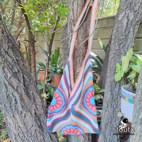 Oversized slouchy tote bag 